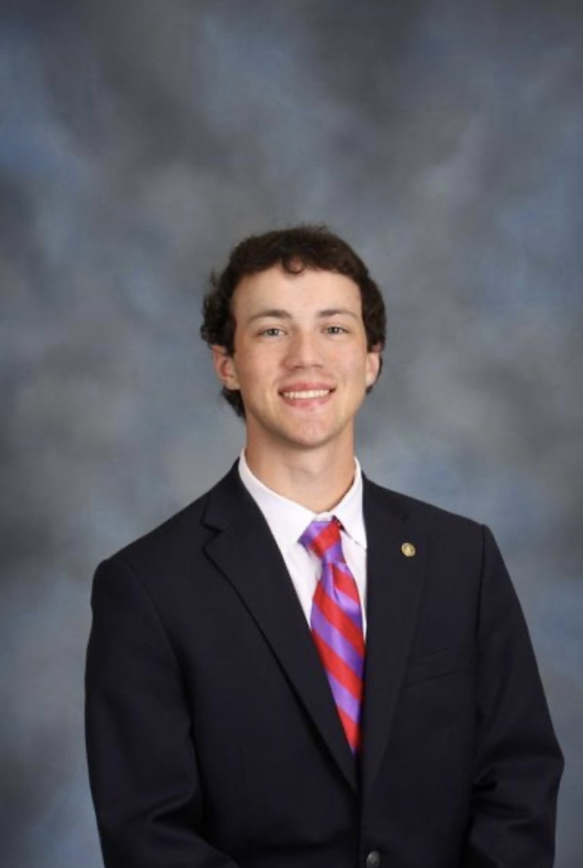 Headshot of Cade Mandel